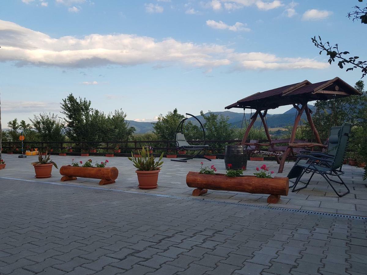Heaven Hotel Sălişte Exterior foto